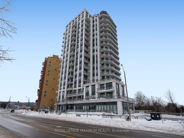1503 - 840 Queens Plate Dr