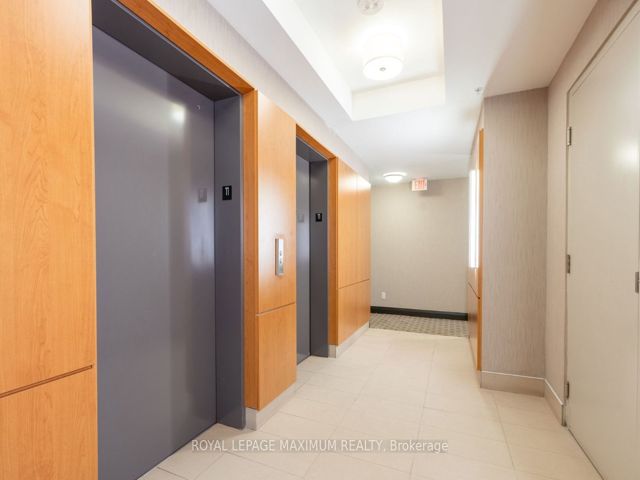 1503 - 840 Queens Plate Dr