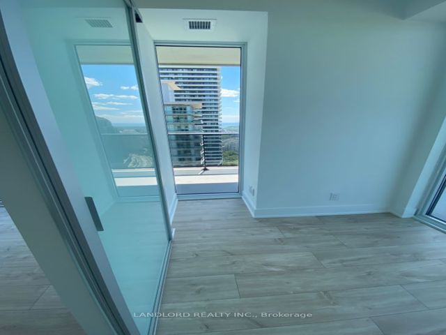 4108 - 70 Annie Craig Dr