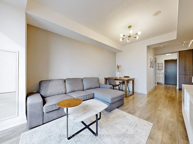 2505 - 9 Valhalla Inn Rd