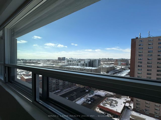 1806 - 730 St. Clarens Ave