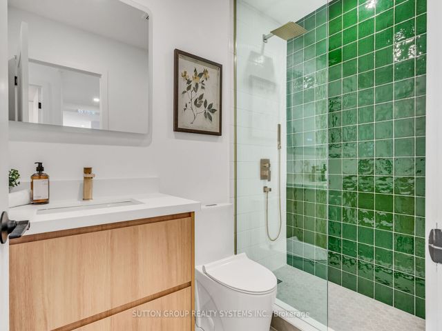 2012 - 250 Scarlett Rd