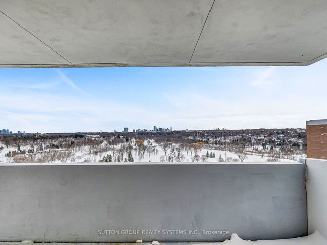 2012 - 250 Scarlett Rd