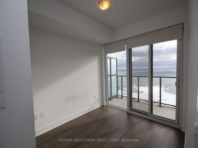 5409 - 30 Shore Breeze Dr