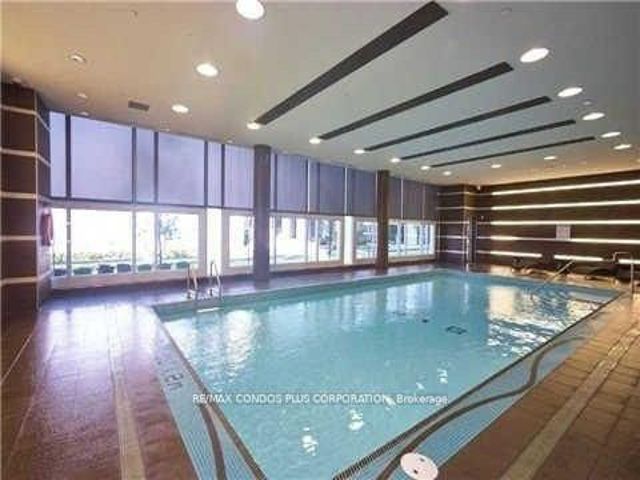 327 - 80 Marine Parade Dr