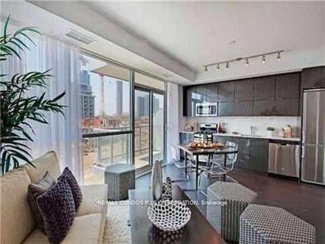 327 - 80 Marine Parade Dr
