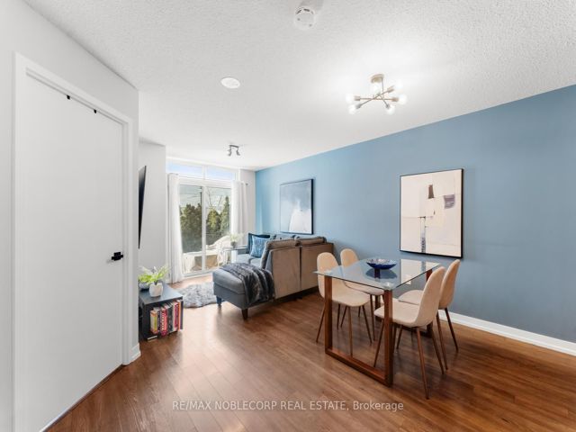 113 - 812 Lansdowne Ave
