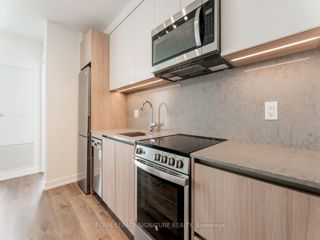 1112 - 3100 Keele St