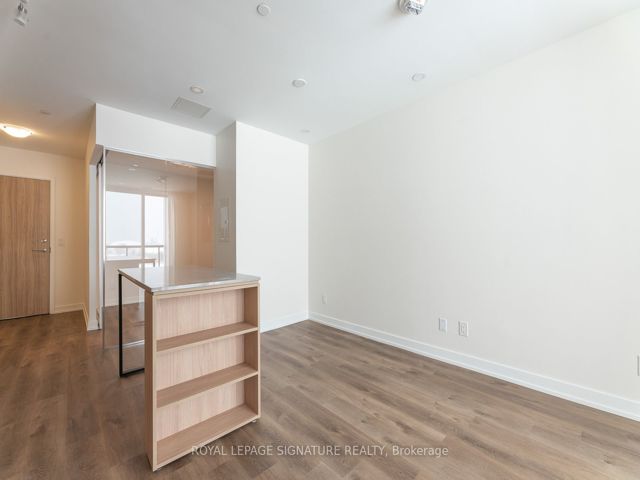 1112 - 3100 Keele St