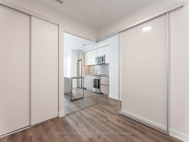 1112 - 3100 Keele St