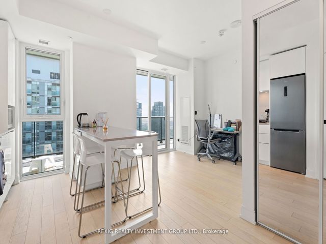 4007 - 70 Annie Craig Dr