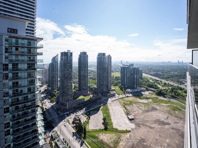 4007 - 70 Annie Craig Dr