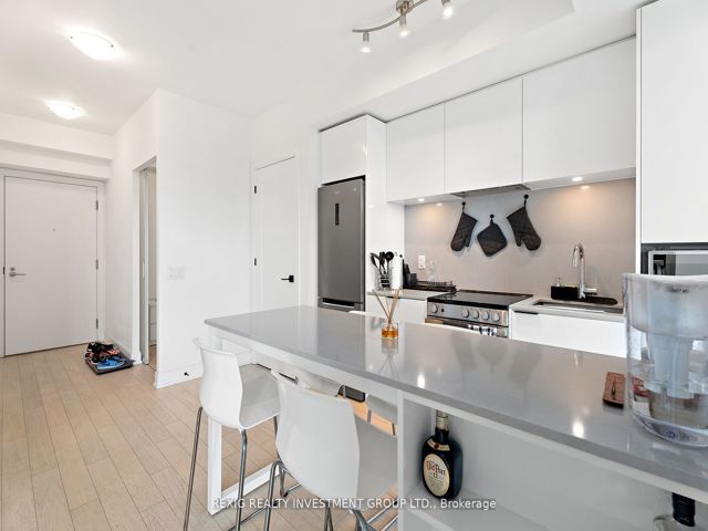 4007 - 70 Annie Craig Dr