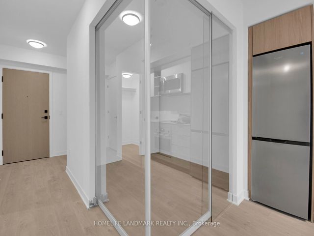 522 - 36 Zorra St