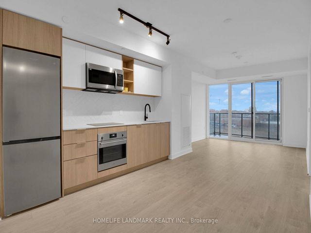 522 - 36 Zorra St