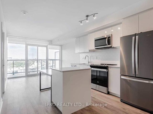 1502 - 1461 Lawrence Ave W