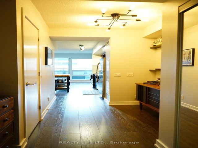 310 - 2220 Lake Shore Blvd W
