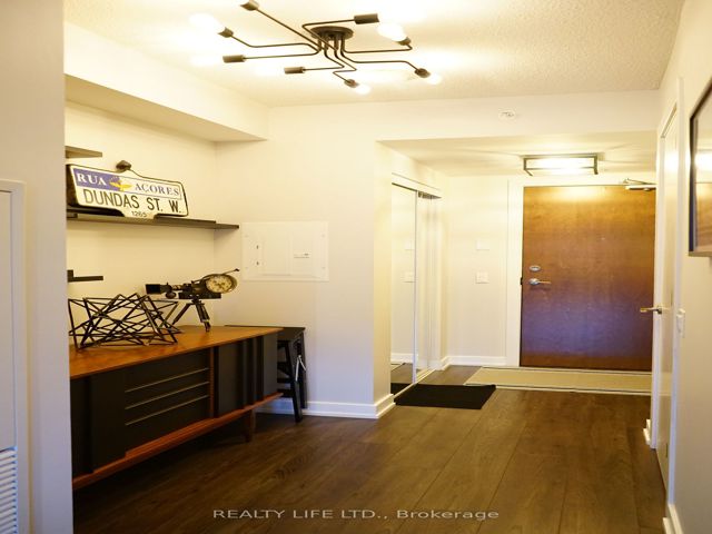 310 - 2220 Lake Shore Blvd W