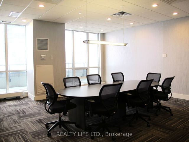 310 - 2220 Lake Shore Blvd W