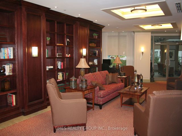 1705 - 3 Marine Parade Dr