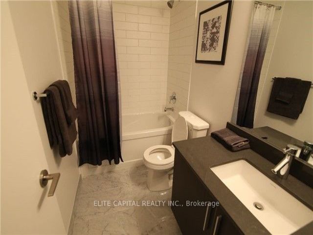 512 - 2212 Lake Shore Blvd W