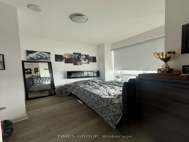3005 - 36 Park Lawn Rd