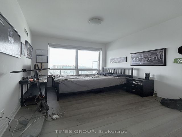 3005 - 36 Park Lawn Rd