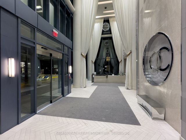 306 - 59 Annie Craig Dr