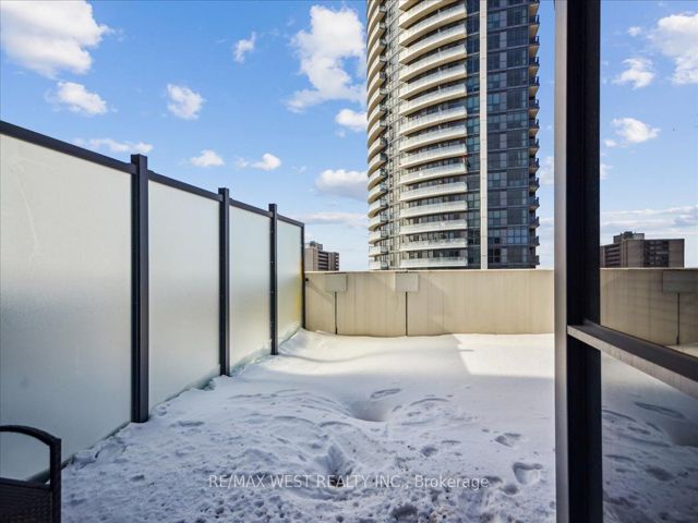 731 - 26 Gibbs Rd
