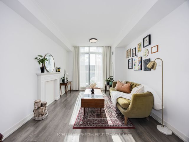 812 - 816 Lansdowne Ave