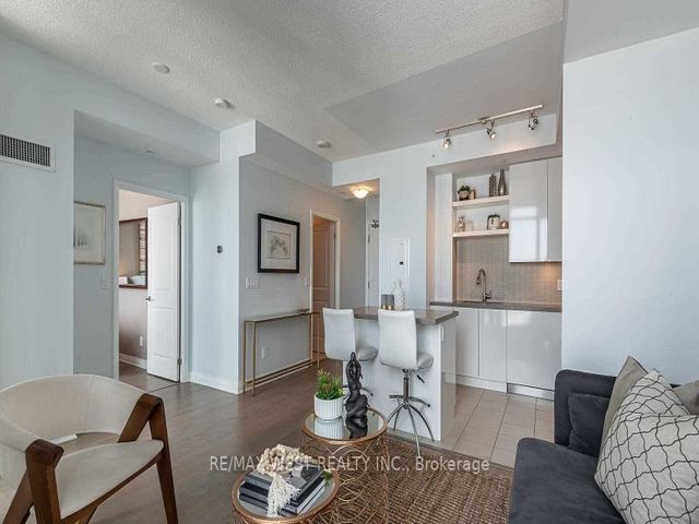 2408 - 59 Annie Craig Dr