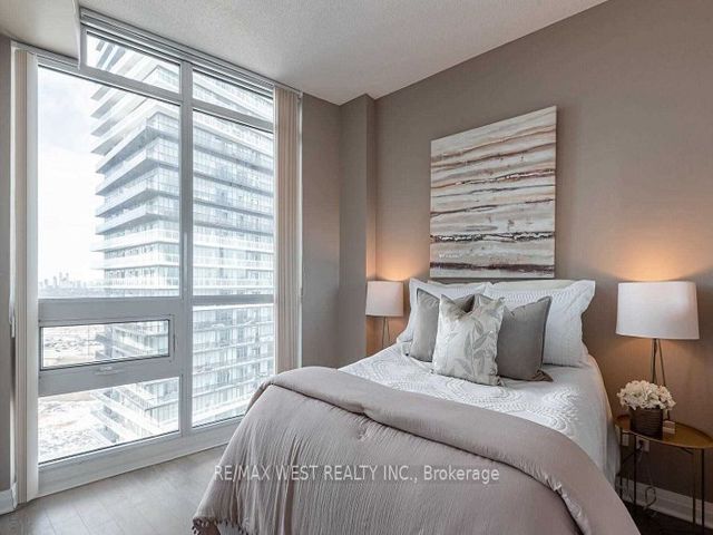 2408 - 59 Annie Craig Dr