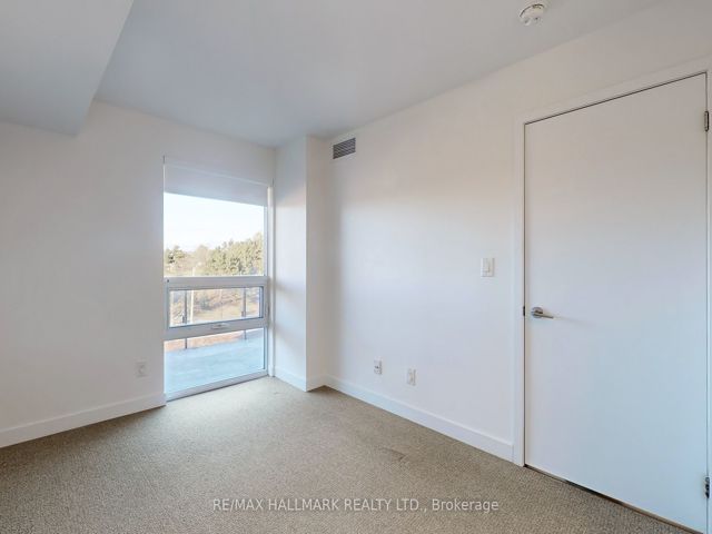 413 - 160 Flemington Rd