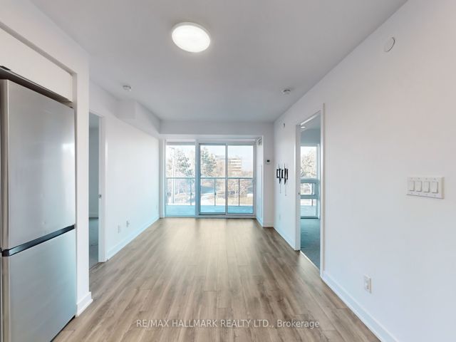 413 - 160 Flemington Rd