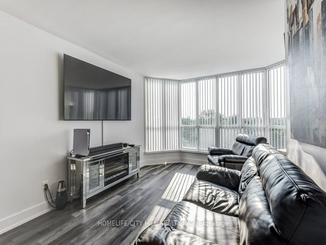 506 - 2285 Lake Shore Blvd W