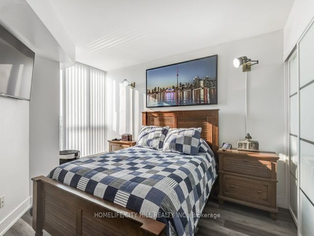 506 - 2285 Lake Shore Blvd W
