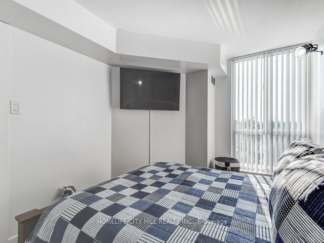 506 - 2285 Lake Shore Blvd W