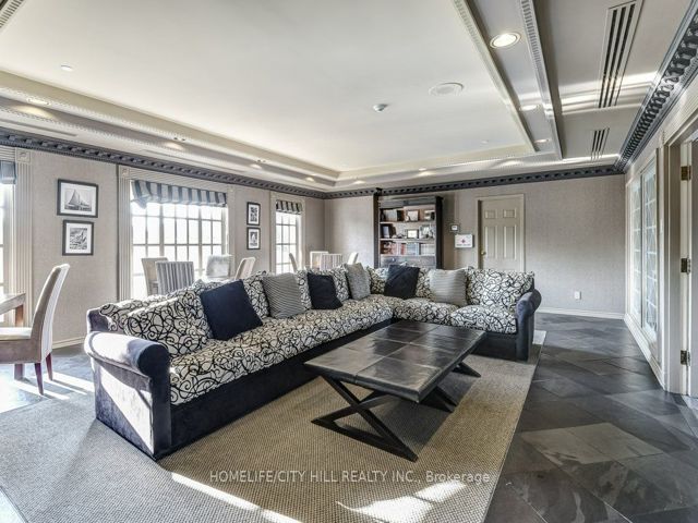 506 - 2285 Lake Shore Blvd W