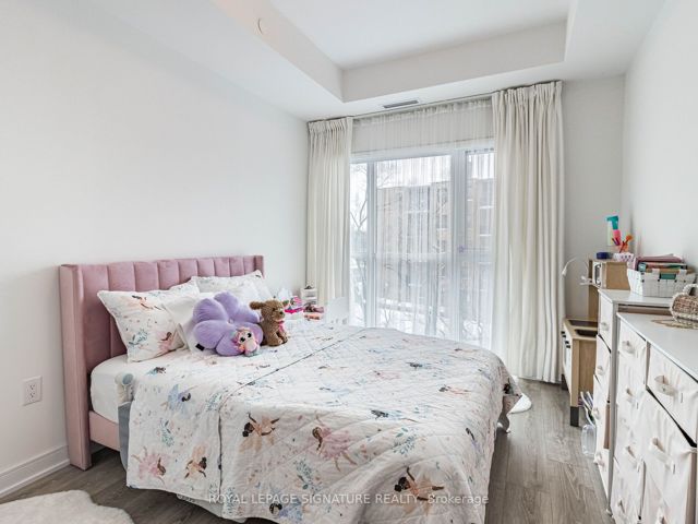 608 - 25 Neighbourhood Lane W