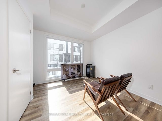 6 - 40 Ed Clark Gardens Blvd
