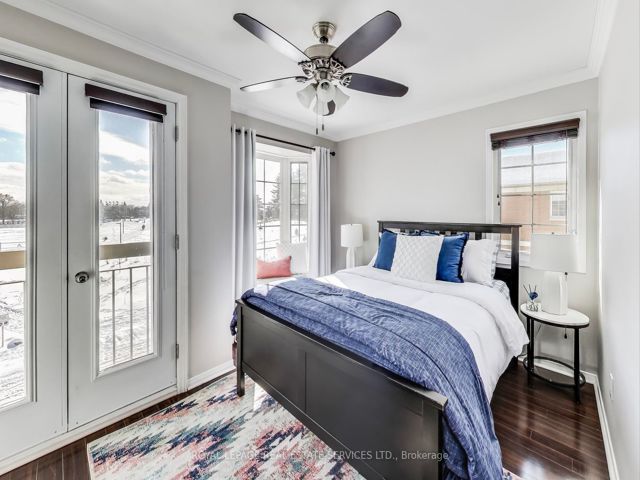 10 - 210 Manitoba St