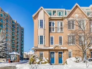 10 - 210 Manitoba St