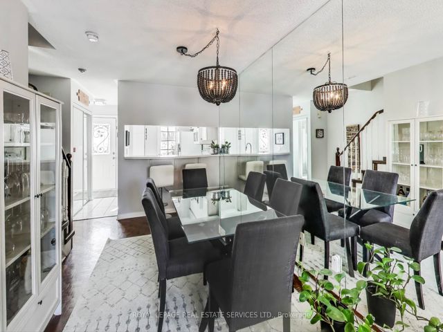 10 - 210 Manitoba St