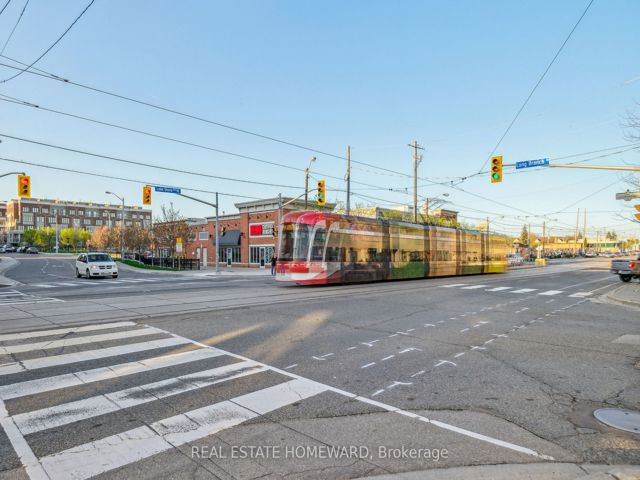 214 - 3563 Lake Shore Blvd