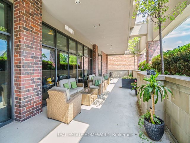 214 - 3563 Lake Shore Blvd