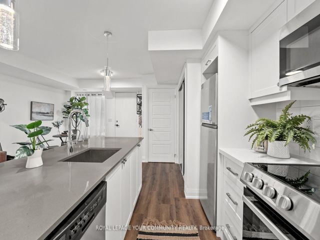 5 - 175 William Duncan Rd