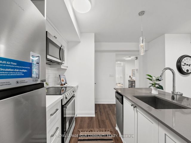 5 - 175 William Duncan Rd