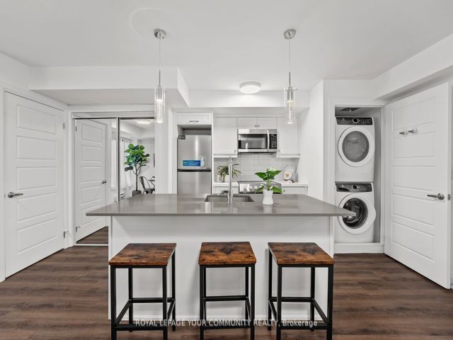 5 - 175 William Duncan Rd