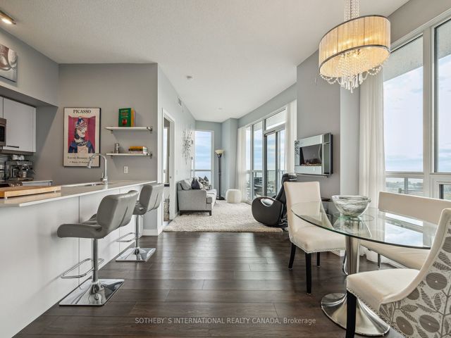 1803 - 2212 Lake Shore Blvd W