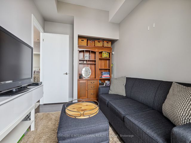 1803 - 2212 Lake Shore Blvd W